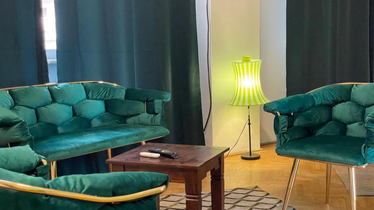 Terrace Balcony Downtown Delight Old Town Oasis City Center Universitate Square Old Town Bucureşti Eksteriør bilde