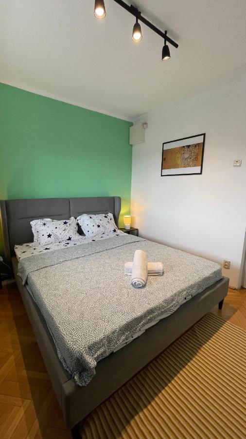 Terrace Balcony Downtown Delight Old Town Oasis City Center Universitate Square Old Town Bucureşti Eksteriør bilde